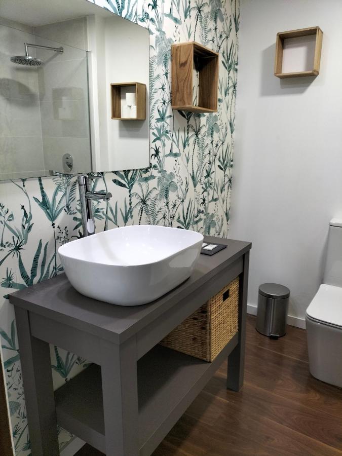 Valencia Beach Room With Private Bathroom Coliving Port Saplaya Exterior foto